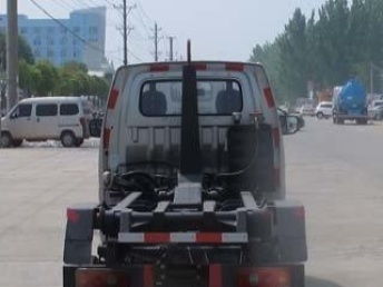 圖長安勾臂垃圾車廠家直銷與武漢汽車改裝油罐車服務